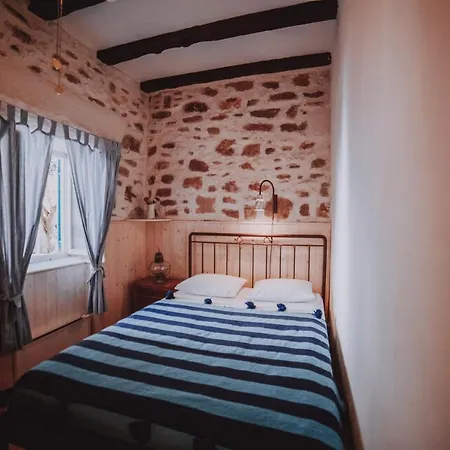 Dalmatian Stone House * Preko